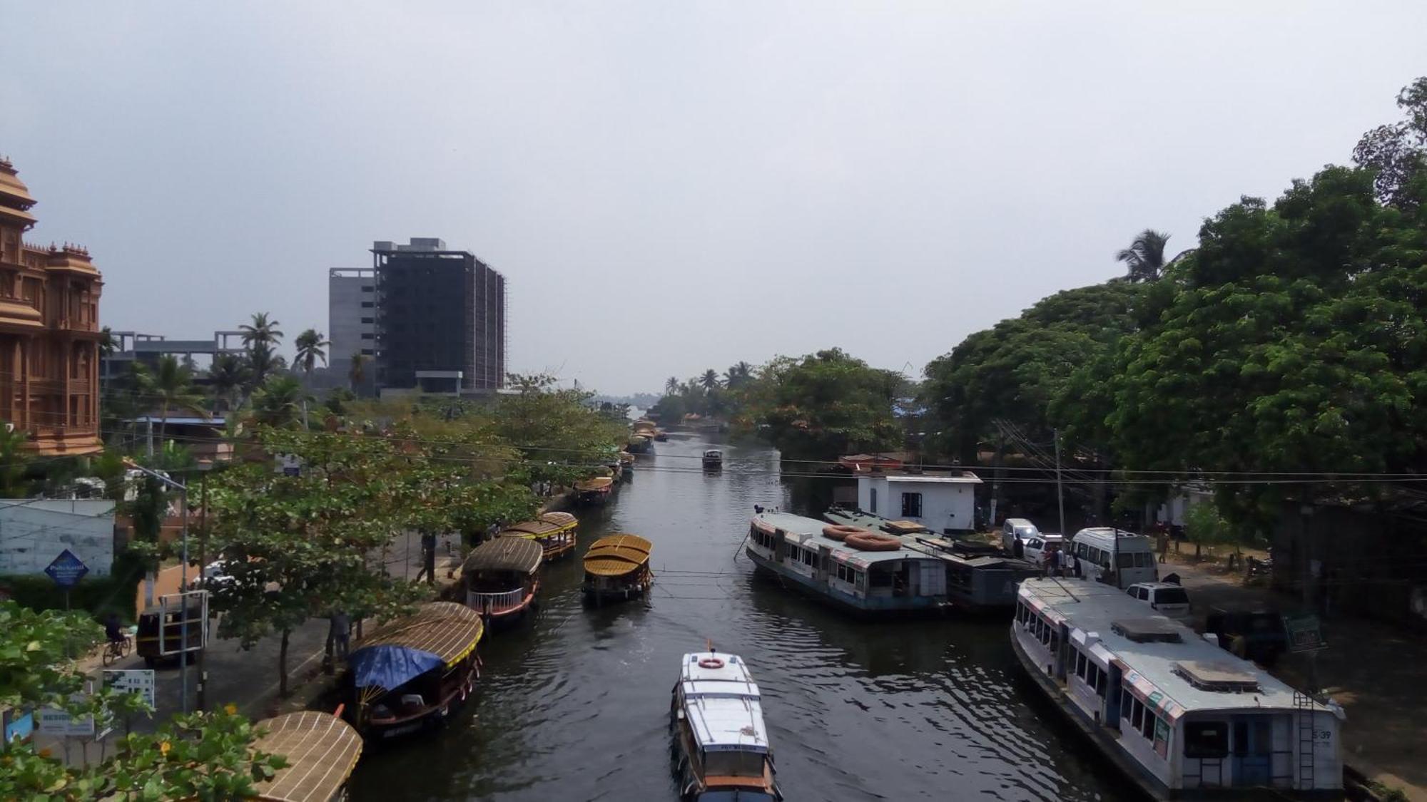 Sea Breeze Beach Home Alappuzha Εξωτερικό φωτογραφία