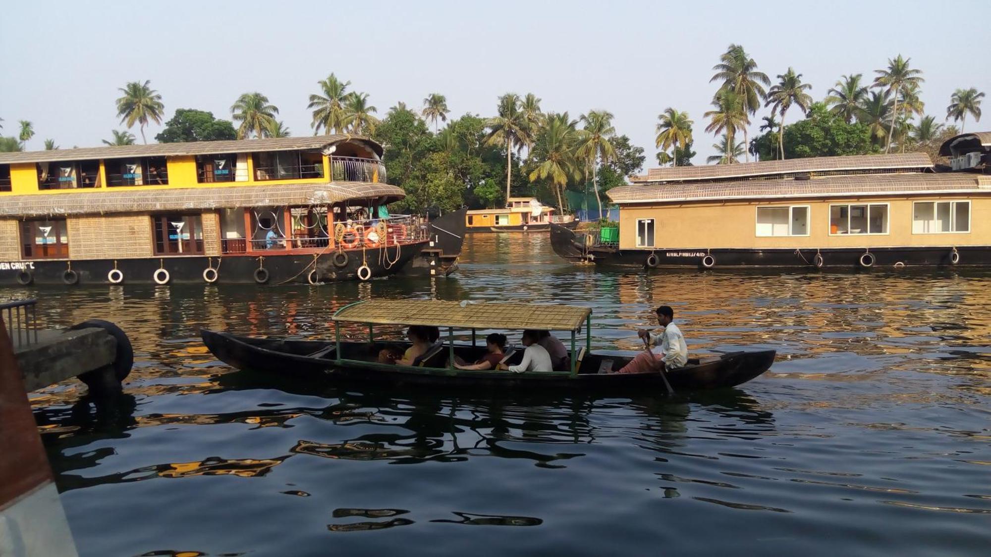 Sea Breeze Beach Home Alappuzha Εξωτερικό φωτογραφία